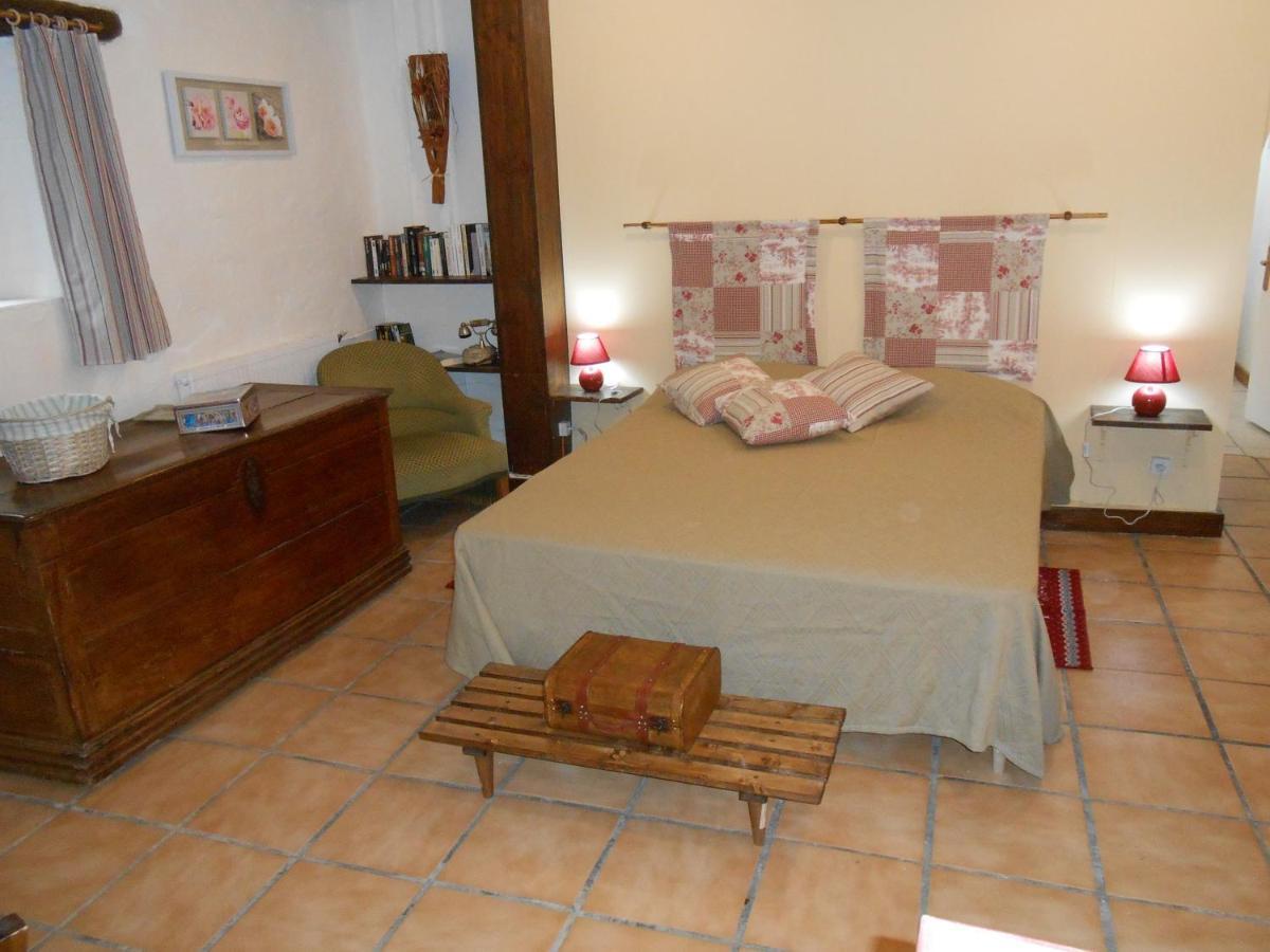 D'hotes Le Fourniou Bed & Breakfast Melle (Deux-Sevres)